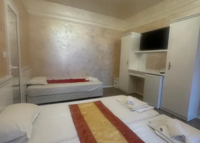 Bm Complex Sluneční pobřeží